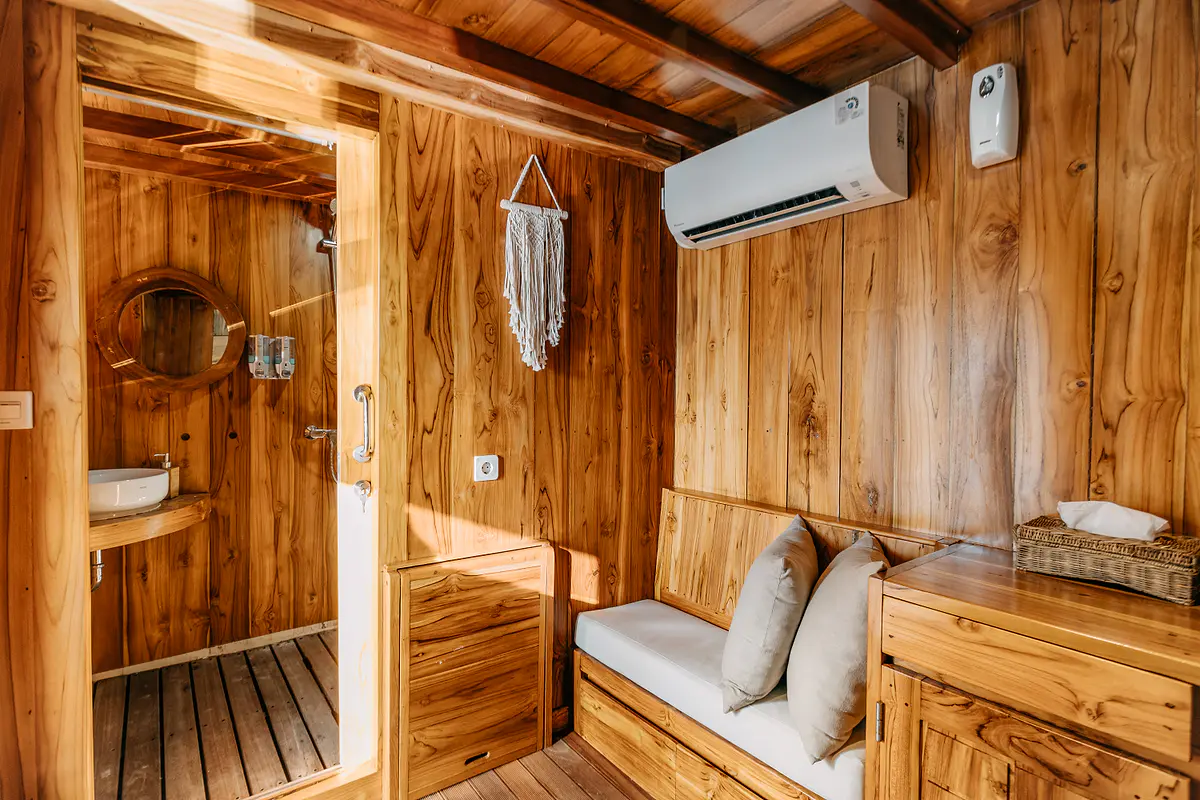 Imperial Master Suite - Image 1